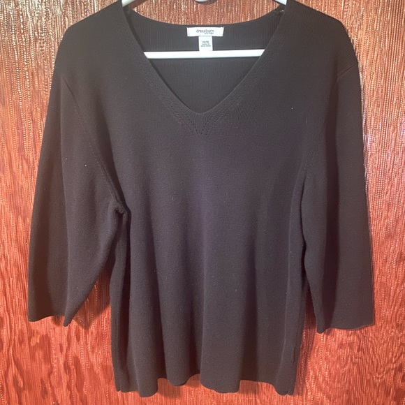 🖤♠️Black Sweater♠️🖤 - Picture 2 of 5